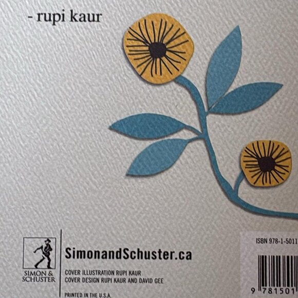 Rupi Kaur “The Sun and Her Flowers” Limited Edition Gift Box Set - Picture 6 of 7